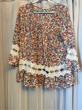 entro Multicolor Floral Peasant Blouse with White Lace Trim